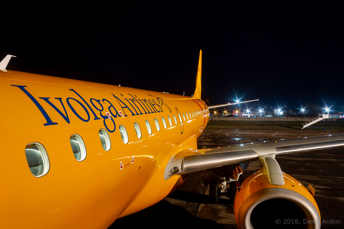 Ivolga Airlines Embraer-190 фото 5