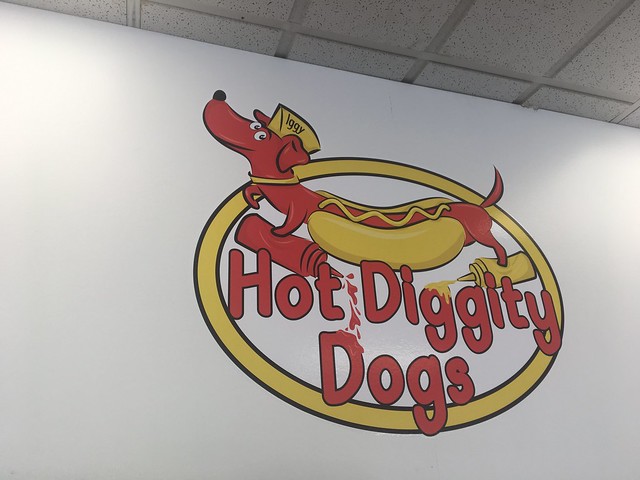 hot diggity dogs