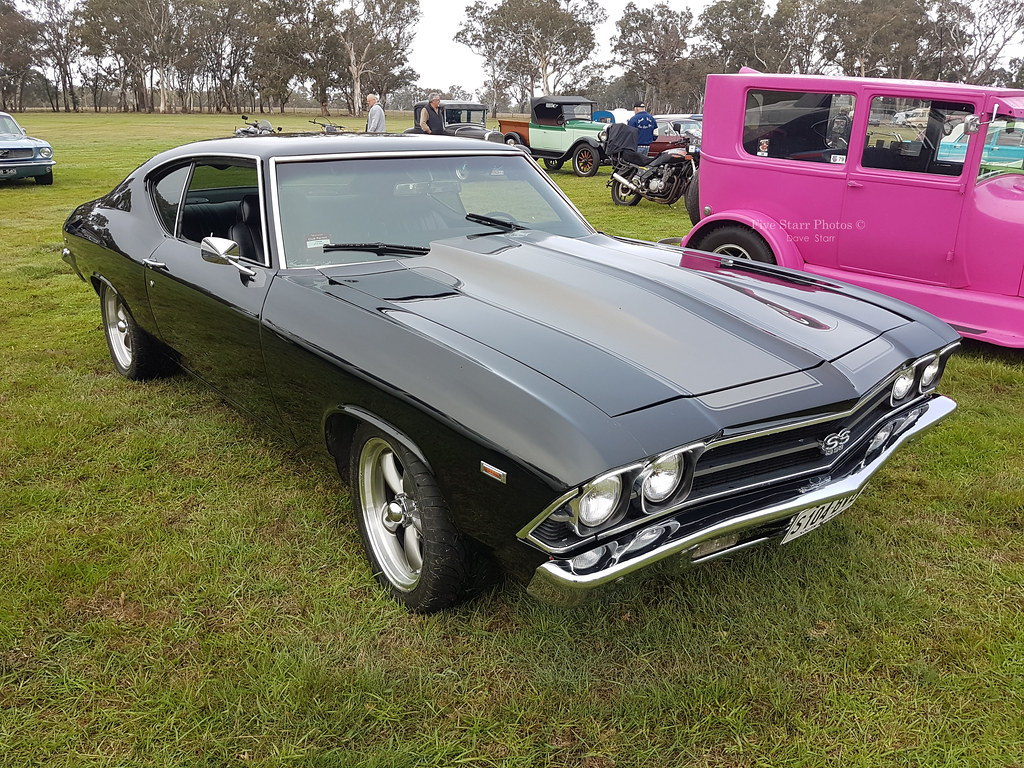 1969 Chevelle SS 396 Covers a 1969 Chevelle SS 396 that wa… Flickr
