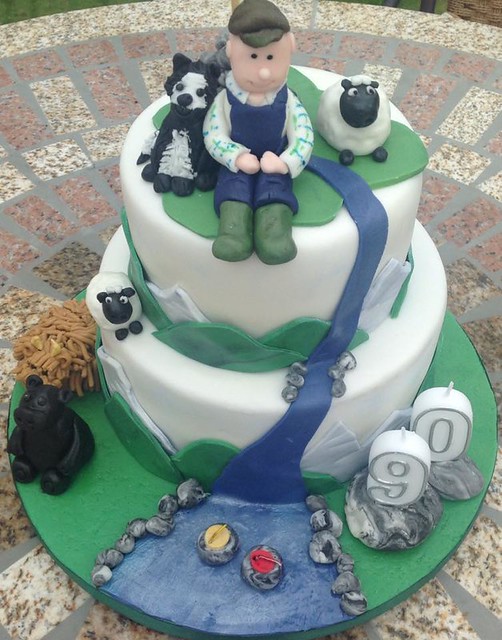 Cake by Leigh Smith Cakes