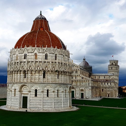 Pisa, piazza dei Miracoli