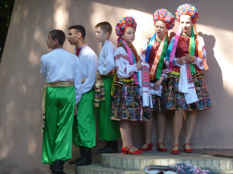 Kiev, festín de templos ortodoxos. - Blogs de Ucrania - DIA 4 - PASEO POR LIPKY, UN MUSEO Y S. SOFIA. (3)