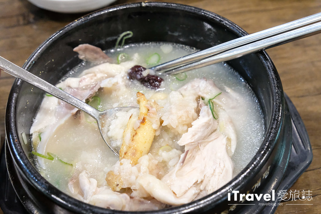 首尔美食餐厅 北村百年土种蔘鸡汤 (27)