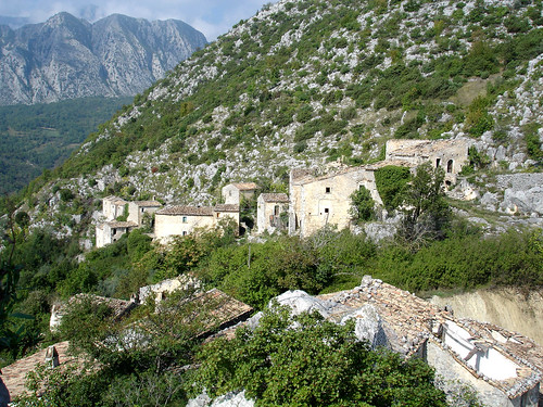 old italy abandoned geotagged town italia deserted molise isernia volturno mainarde rocchetta sannio rocchettaalta rocchettaavolturno geolat41629269 geolon14067596