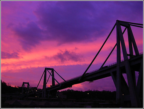 bridge sunrise dawn highway alba viaduct ponte genoa genova autostrada viadotto valpolcevera alessandrovecchi