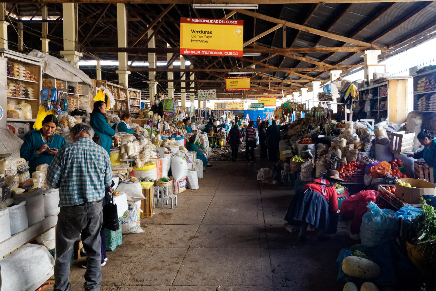 San Pedro Market Scene